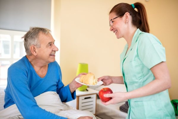 Betreuung-Ein-Seegen-für-Patienten-und-Pflegekräfte-600x400